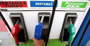 Harga Pertamax Turun Rp 200 Per Liter